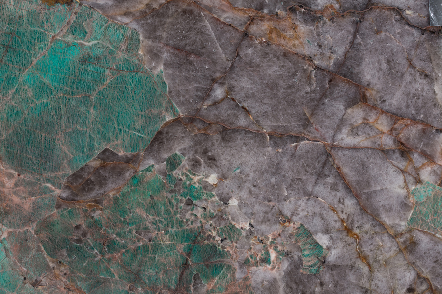  | EIGHT STONES