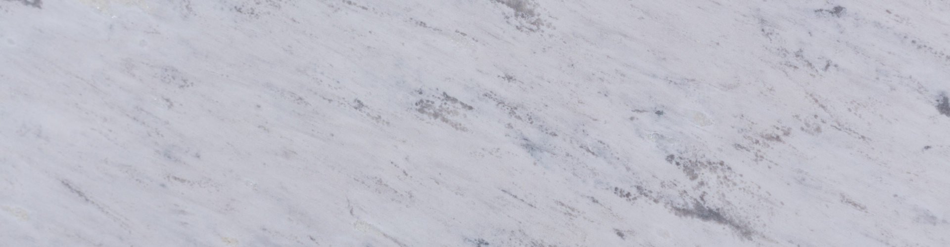 Bianco Statua | EIGHT STONES